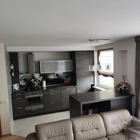 Nikoletos Apartamentai ปาเนเวชิส ภายนอก รูปภาพ